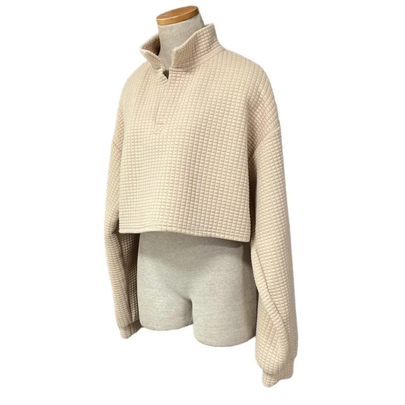 Ever After Cropped Sweater Collar Quilted Tan Size Medium M - Picture 3 of 14